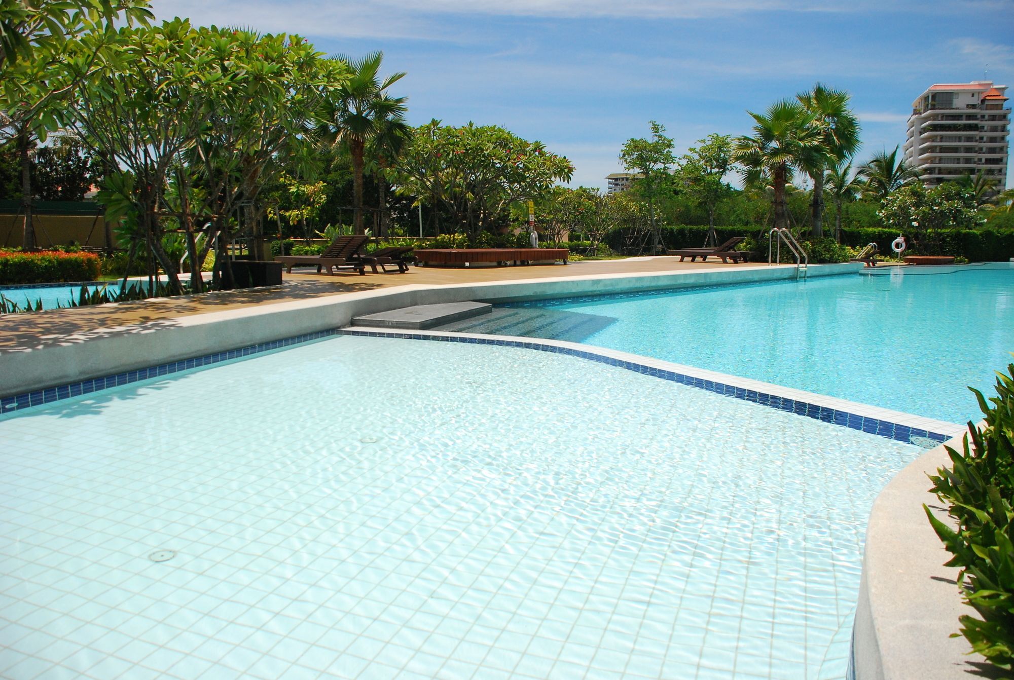 The Legend Boathouse - 904 Hotel ชะอำ ภายนอก รูปภาพ